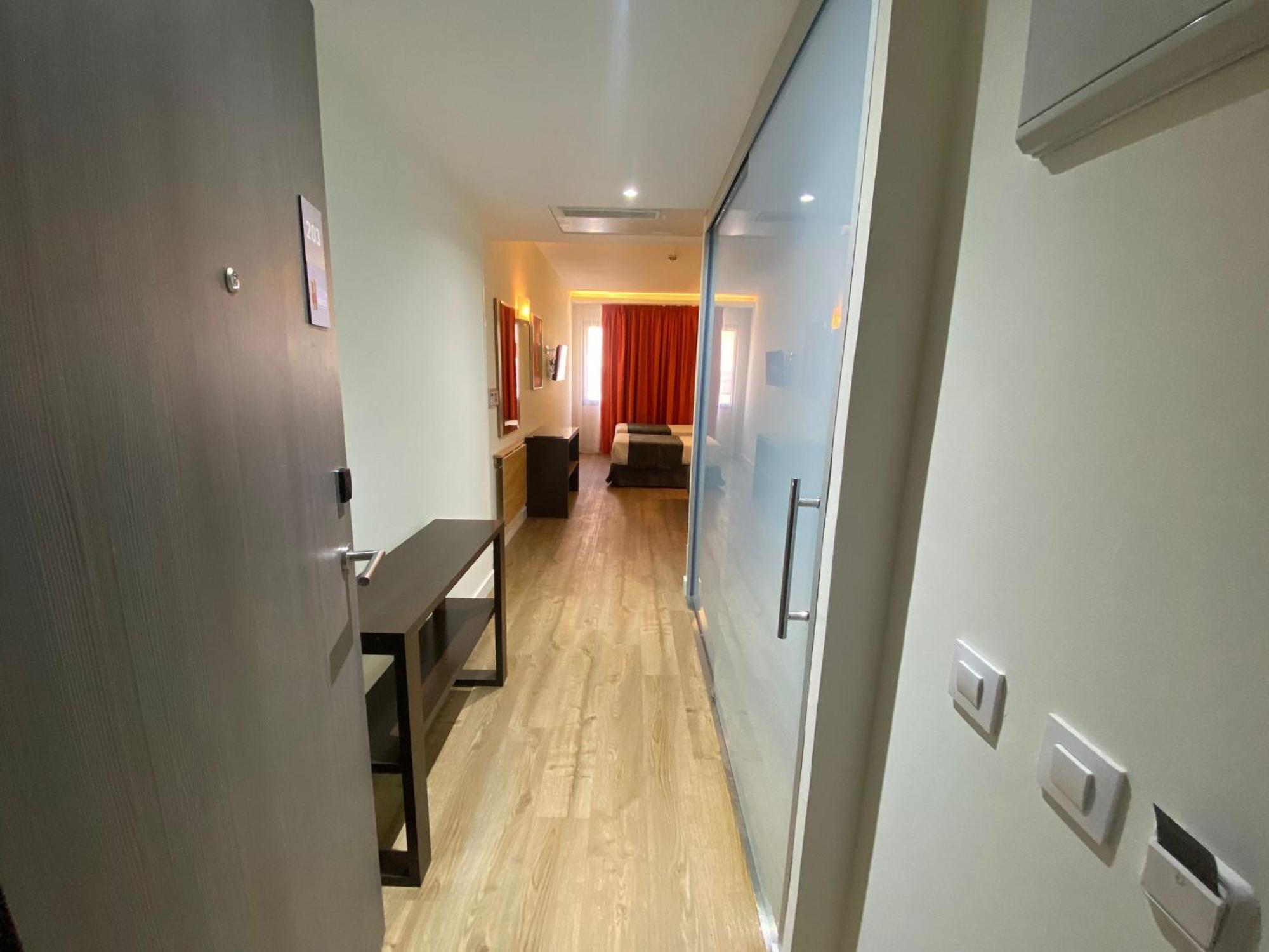 อพาร์ต-โฮเทล เซร์ราโน เรโกเลโตส Aparthotel มาดริด ภายนอก รูปภาพ