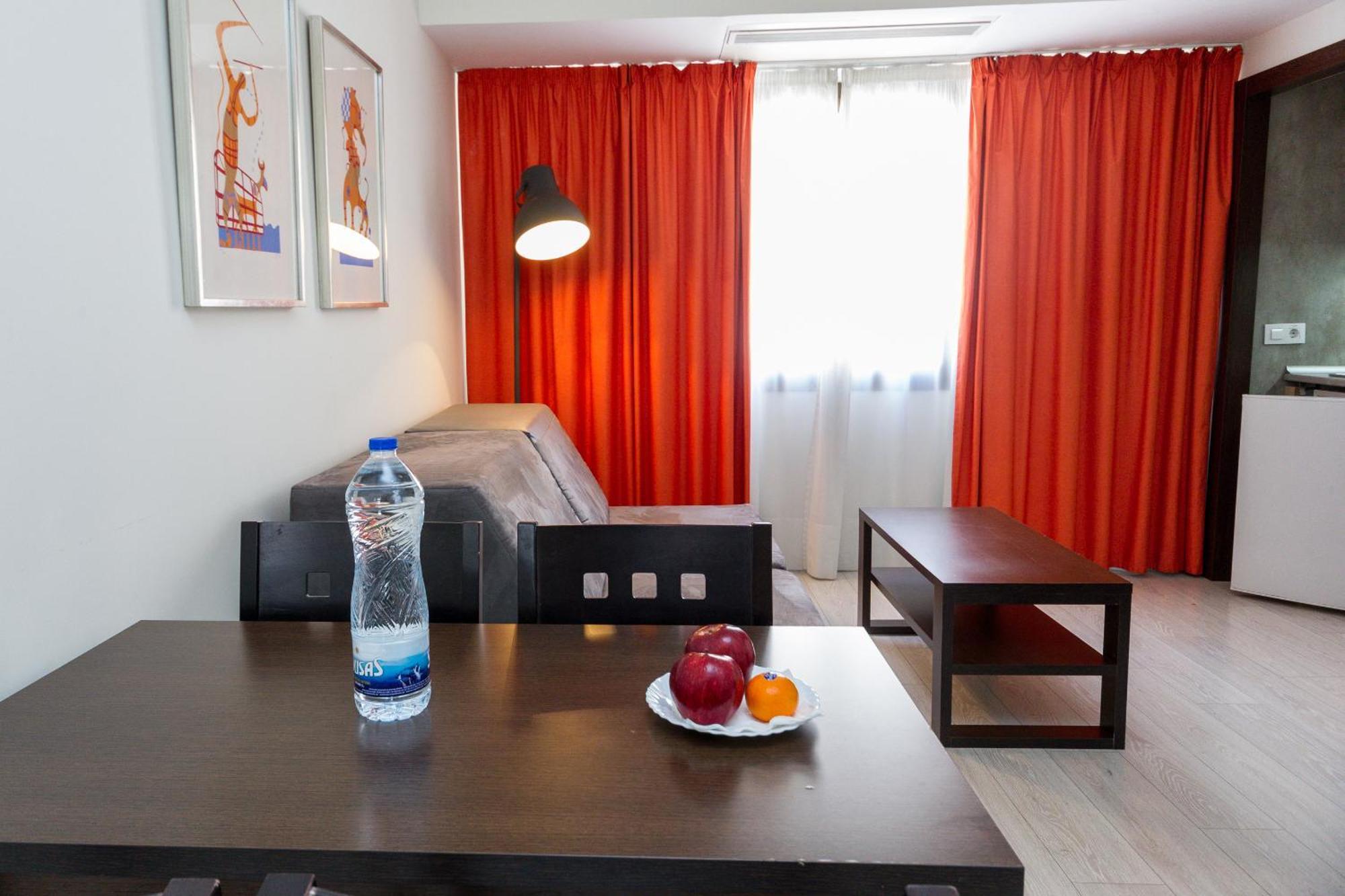 อพาร์ต-โฮเทล เซร์ราโน เรโกเลโตส Aparthotel มาดริด ภายนอก รูปภาพ