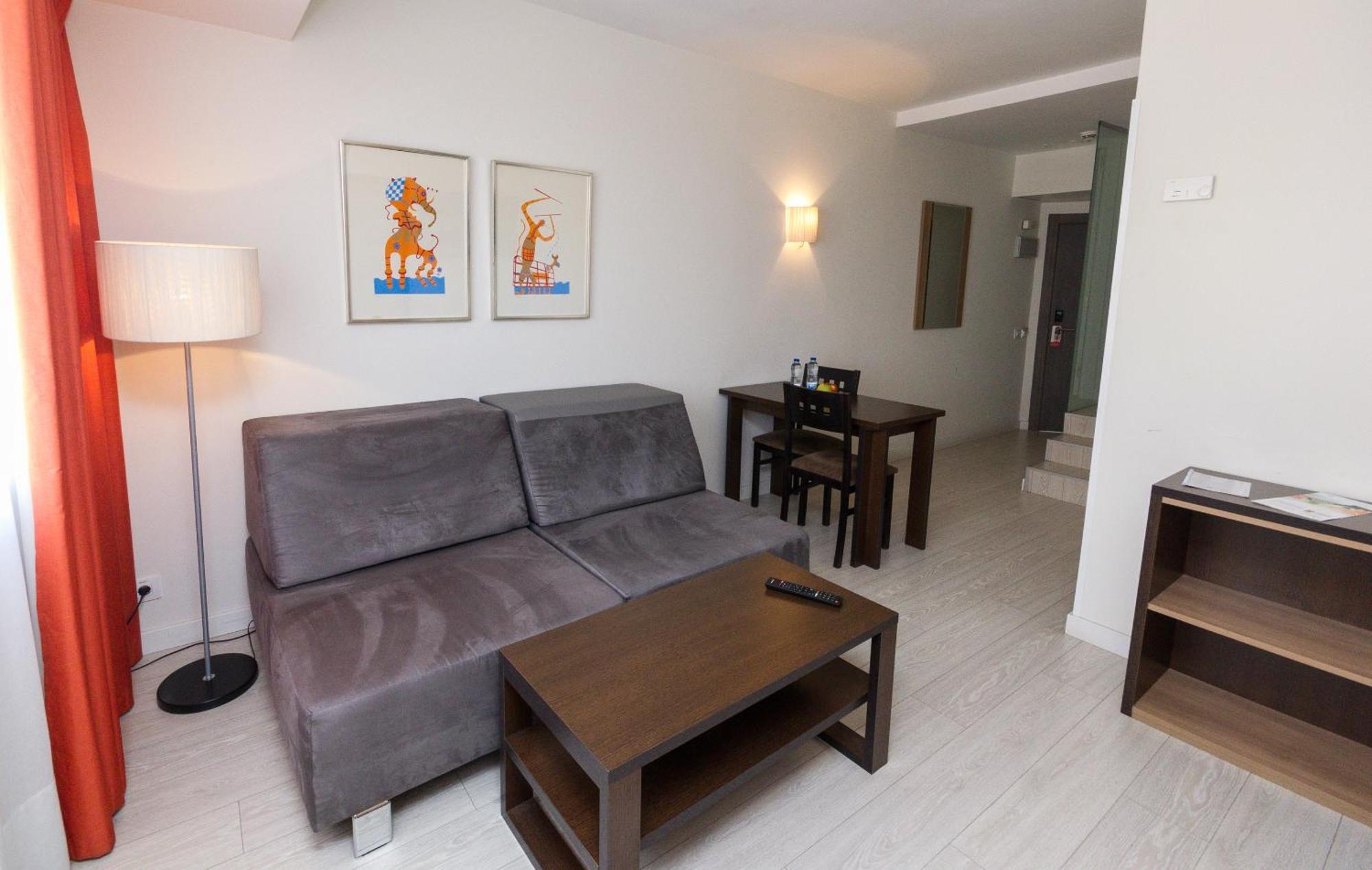 อพาร์ต-โฮเทล เซร์ราโน เรโกเลโตส Aparthotel มาดริด ภายนอก รูปภาพ